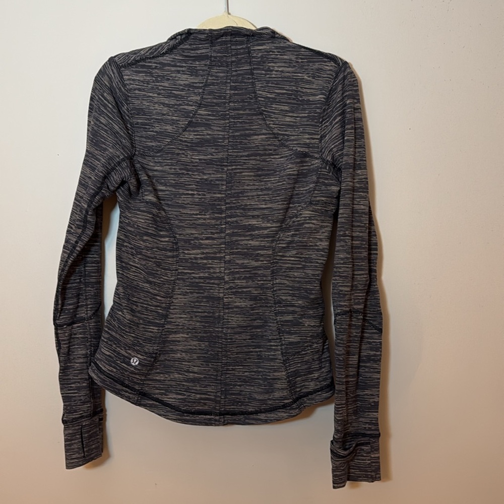 Lululemon Define Jacket - Picture 4 of 4